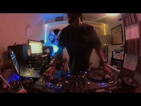 Soul | RnB | Hip Hop Mashup Mix - DJ SWELLY - (ALPHA THETA GRV6)